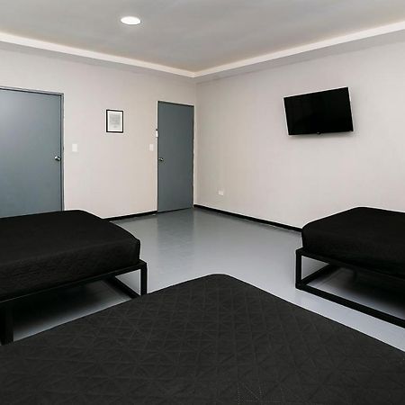 Adhoc Plaza Hotel Монтерей Екстериор снимка